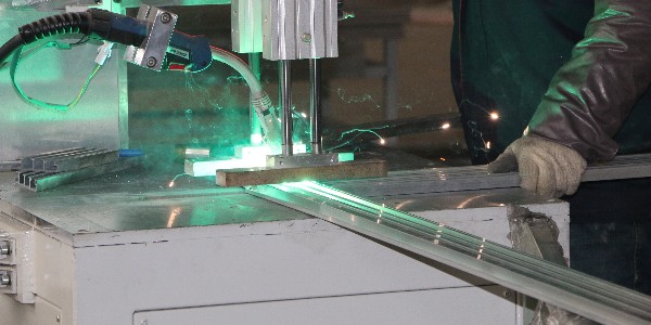 鋁包木門窗多少錢-品質(zhì)優(yōu)于價格