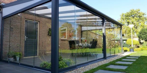 鋁包木陽光房多少錢一平？