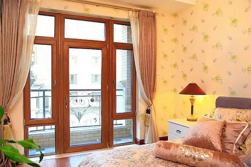 鋁包木門窗展示