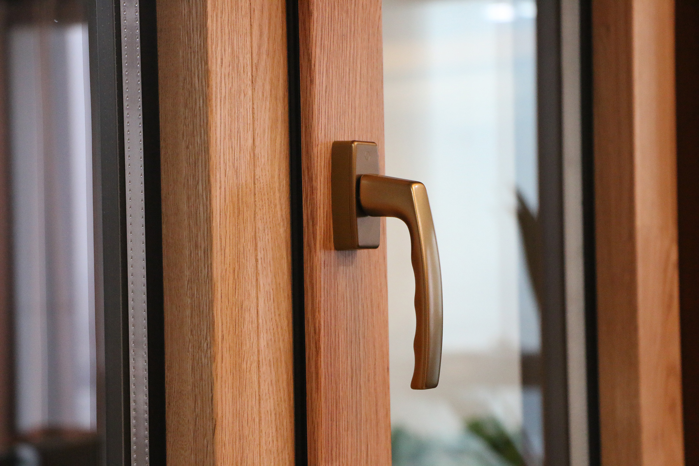 節能鋁包木門窗細節